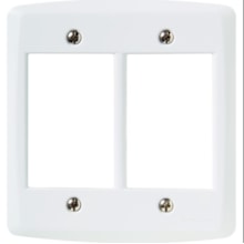 Placa 4x4 6 Postos Horizontais Branca Lux²  Tramontina  Placa 4x4 6 Postos Horizontais Branca Lux²  Tramontina